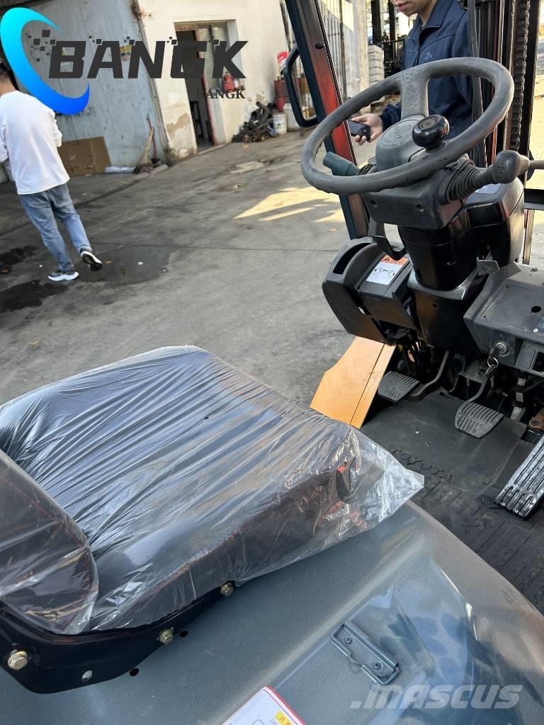 Toyota 7FDN15 Chariots diesel