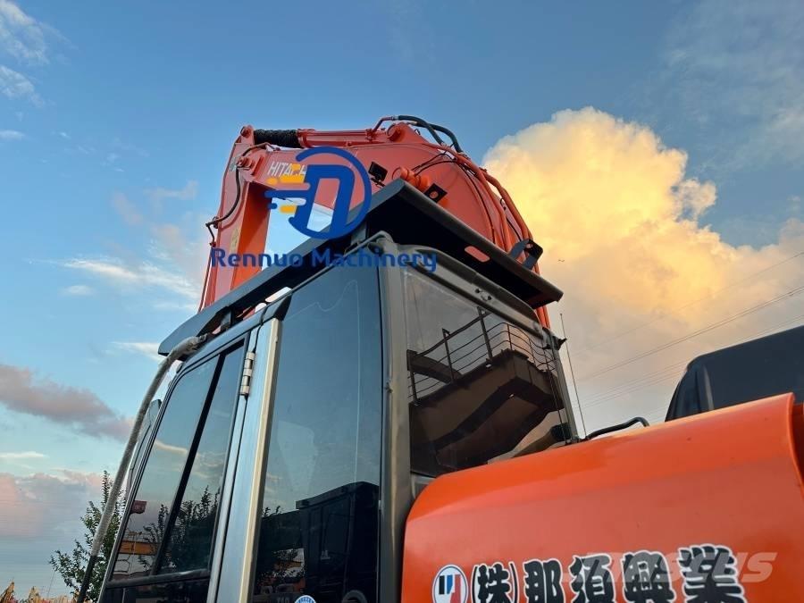 Hitachi ZX 240 Pelle sur chenilles