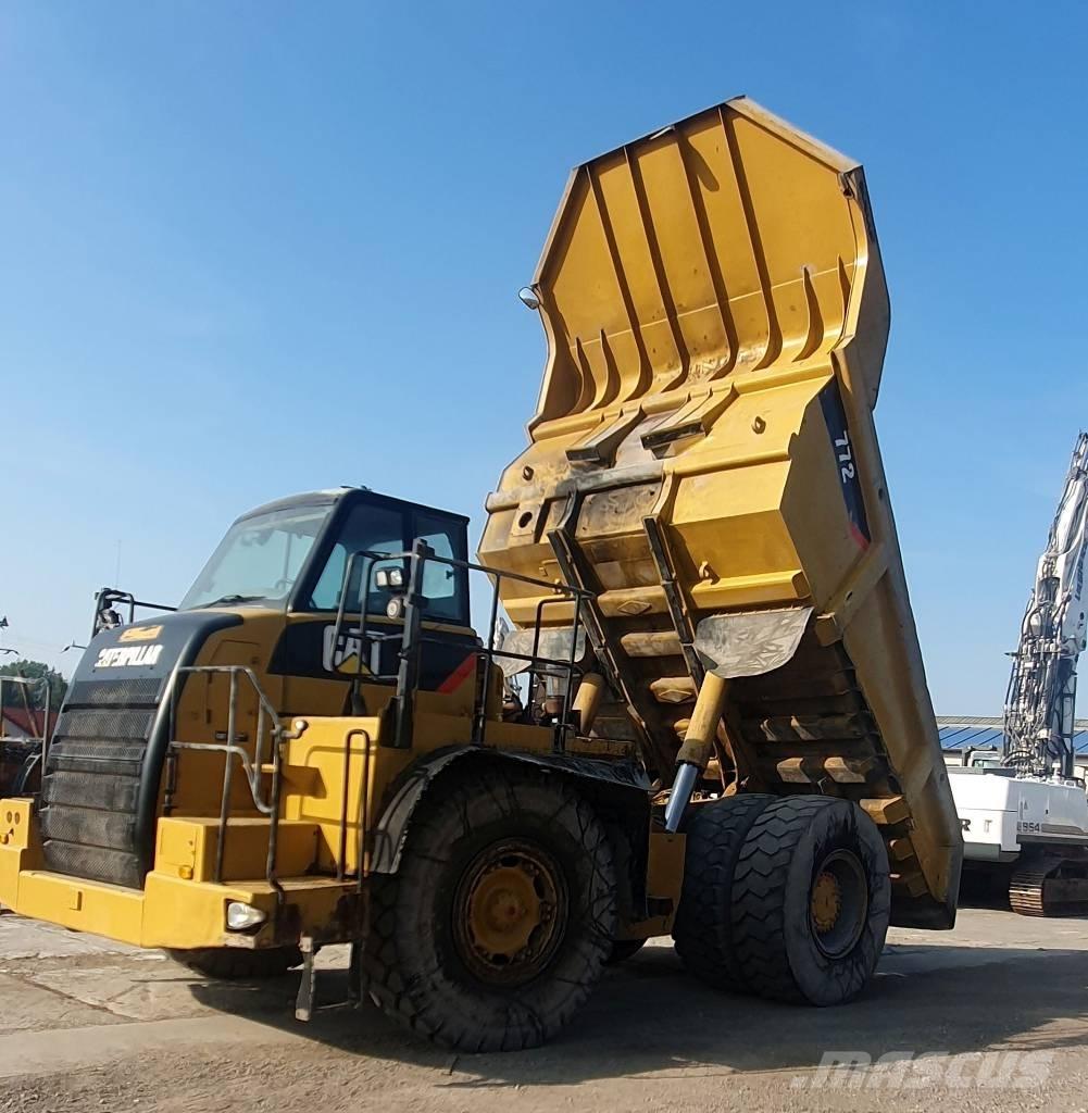 CAT 772 Tombereau rigide