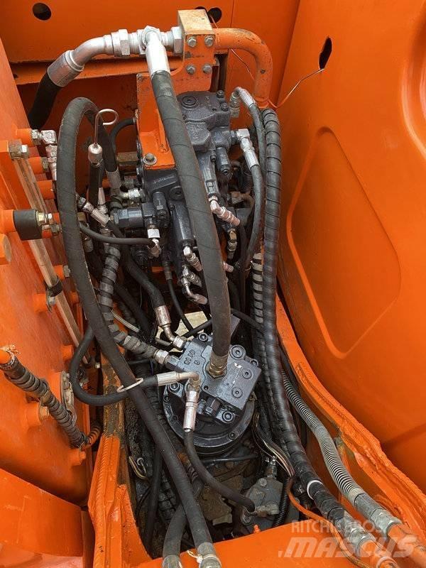 Doosan DH80G Pelle sur chenilles