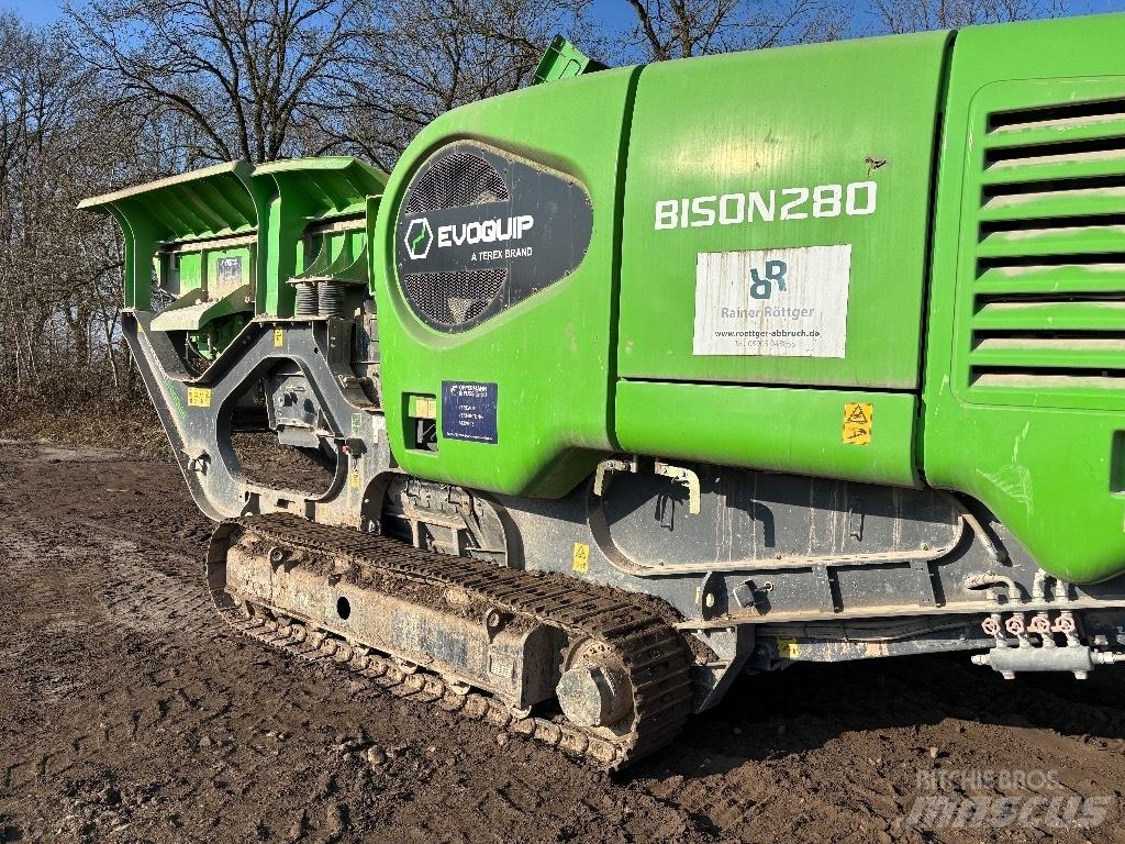Terex BISON 180 Crible