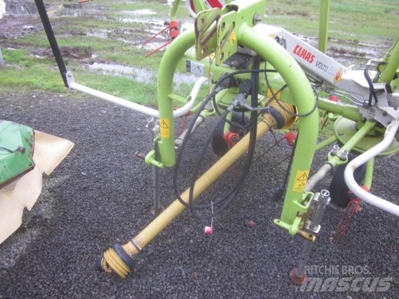CLAAS VOLTO 80 Rateau faneur