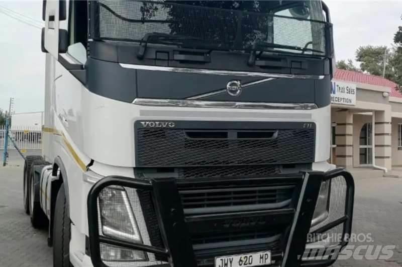 Volvo FH440 Autre camion
