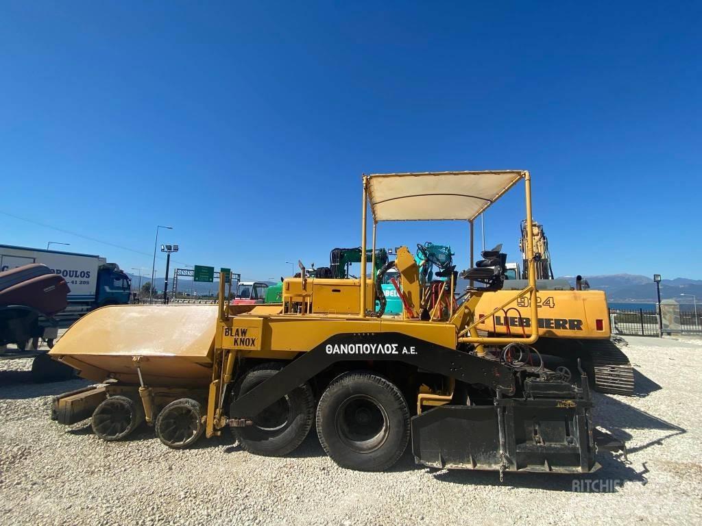 Blaw-Knox DF 90D Finisseur
