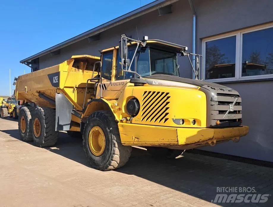 Volvo A 25 E Tombereau articulé