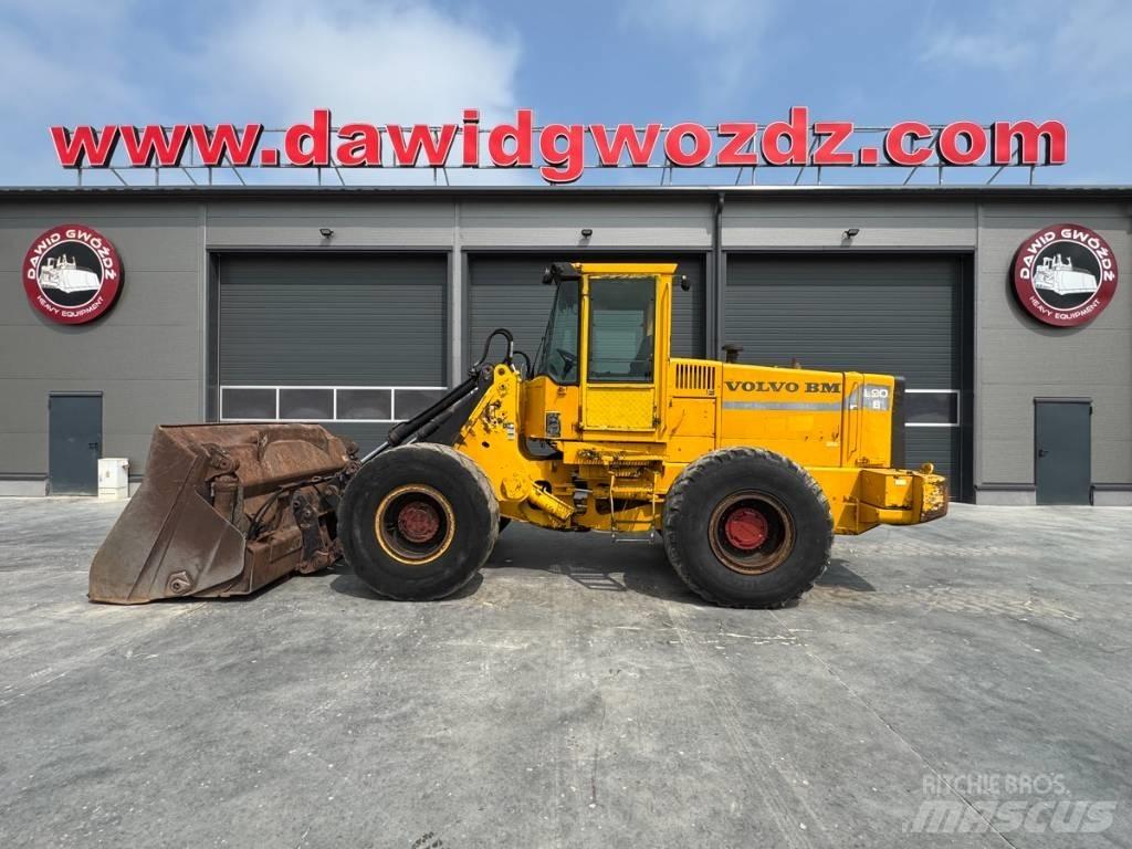 Volvo L90B Chargeuse sur pneus