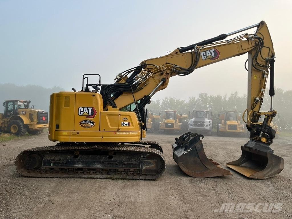 CAT 325 Pelle sur chenilles