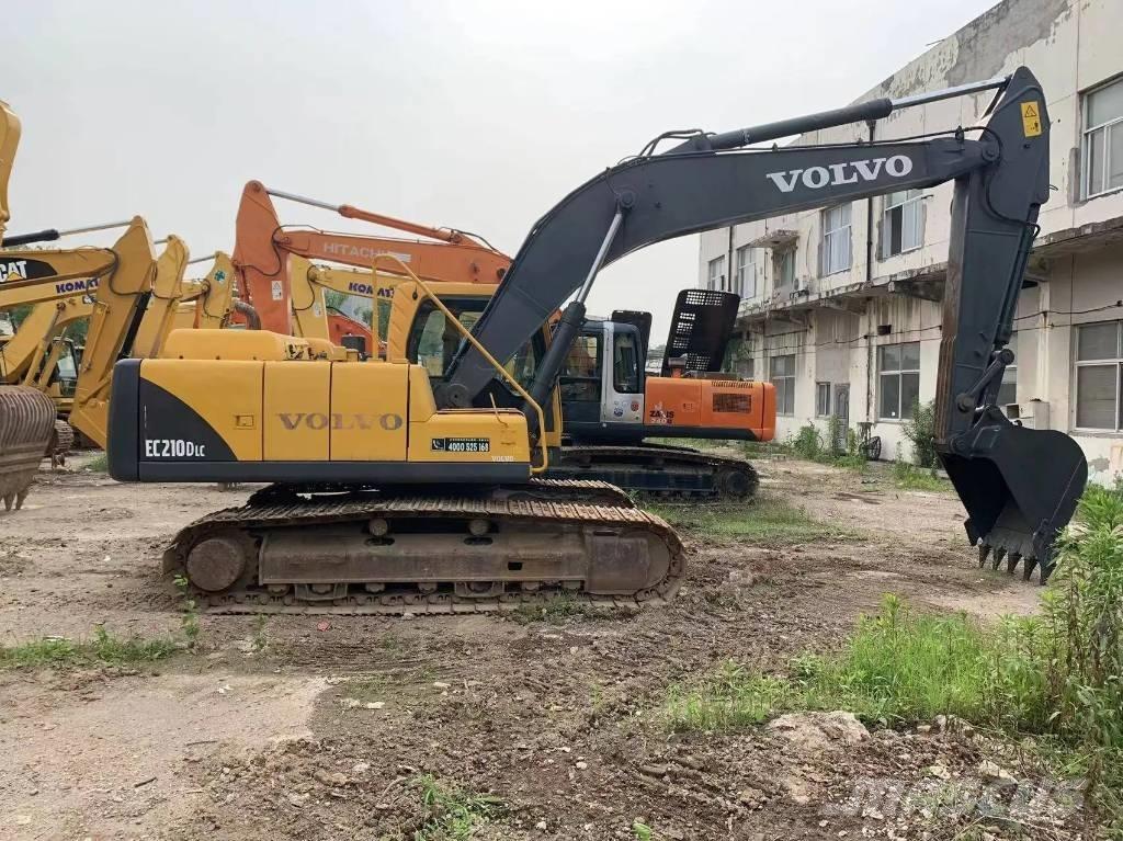 Volvo EC210 Pelle sur chenilles