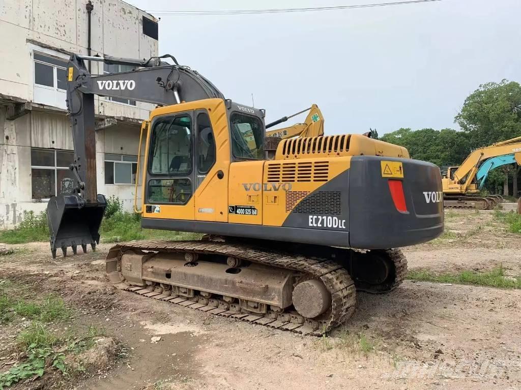 Volvo EC210 Pelle sur chenilles