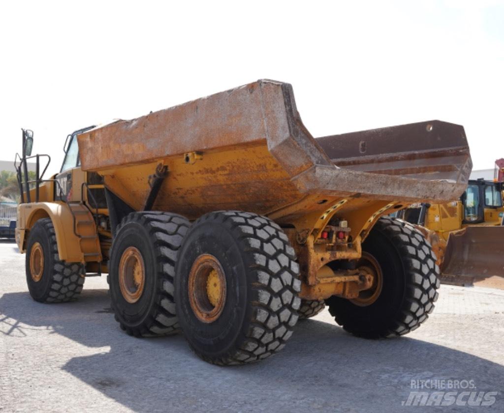 CAT 740 B Tombereau articulé