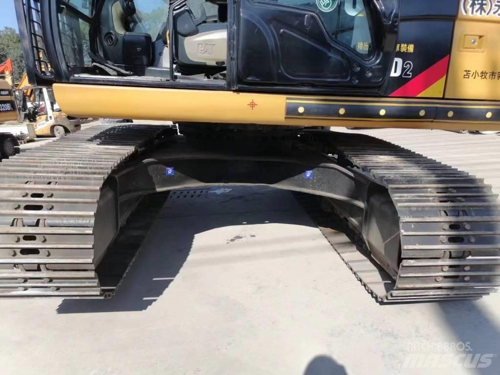 CAT 320 D Pelle sur chenilles