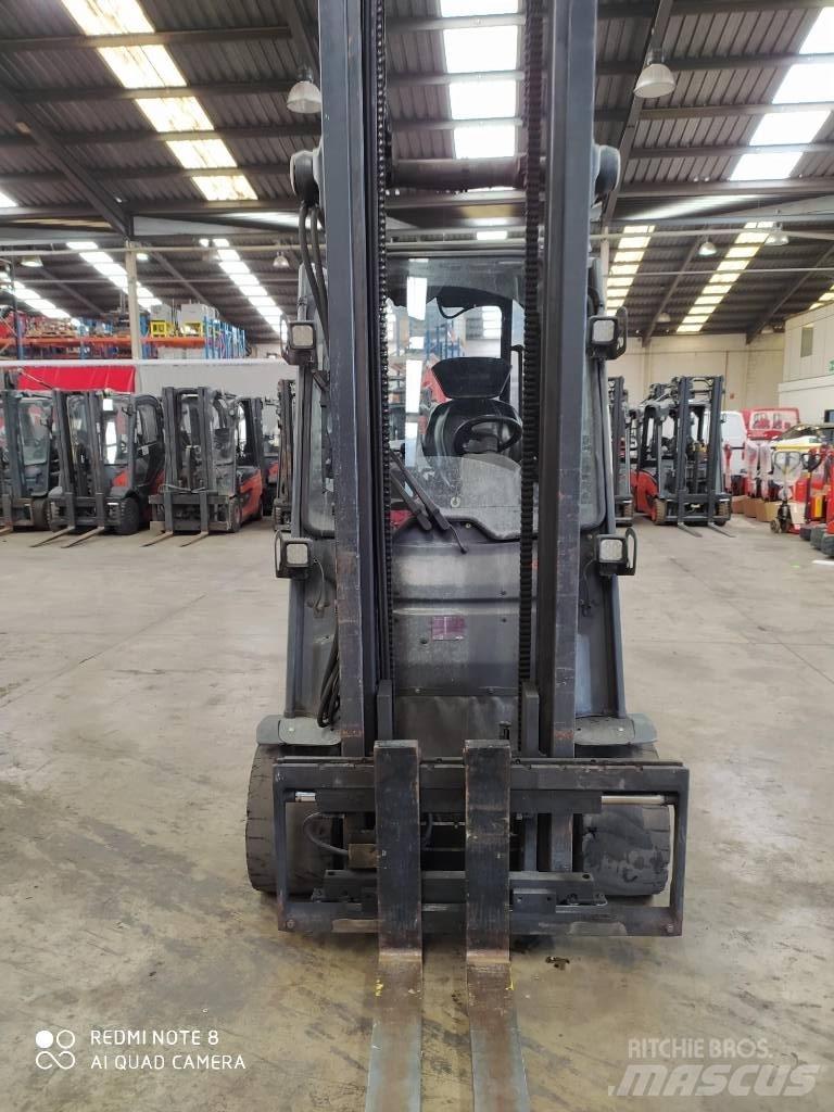 Linde E 35 HL Chariots élévateurs électriques