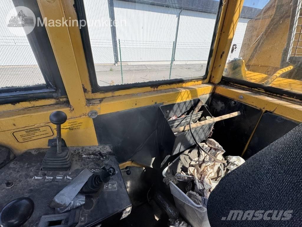 Volvo A 25 C Tombereau articulé