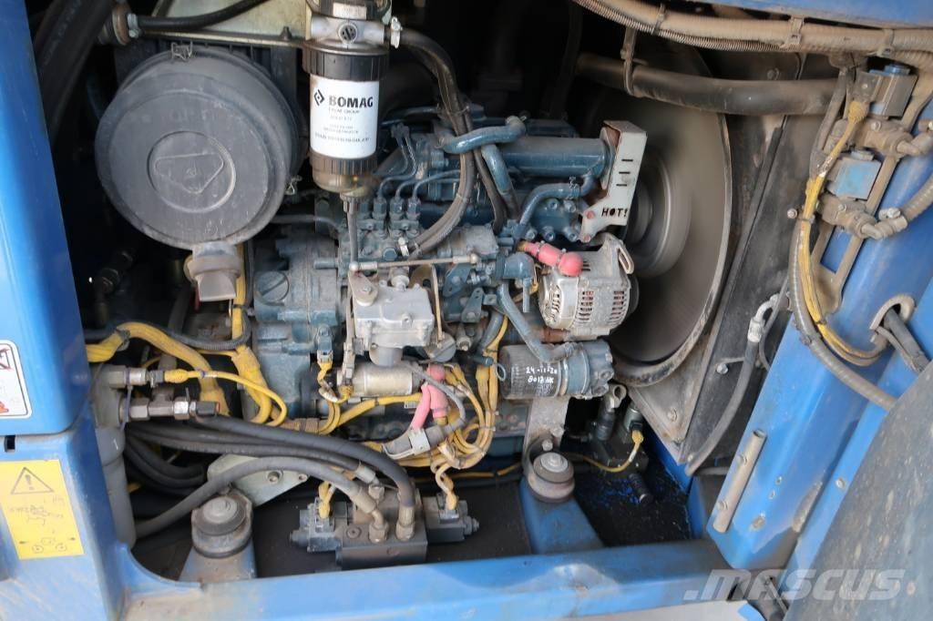 Bomag BW 154 AP-4 Rouleaux tandem