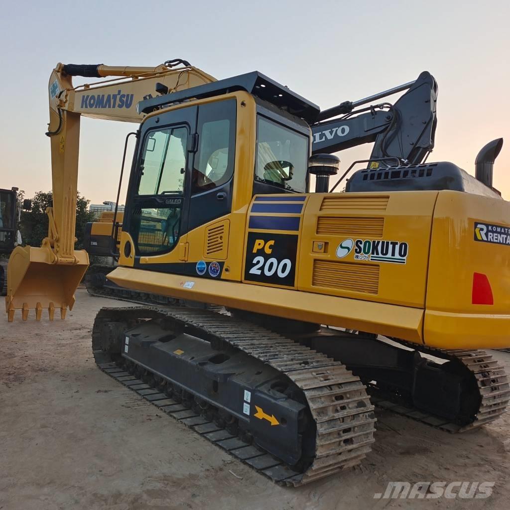 Komatsu PC 200-8 Pelle sur chenilles