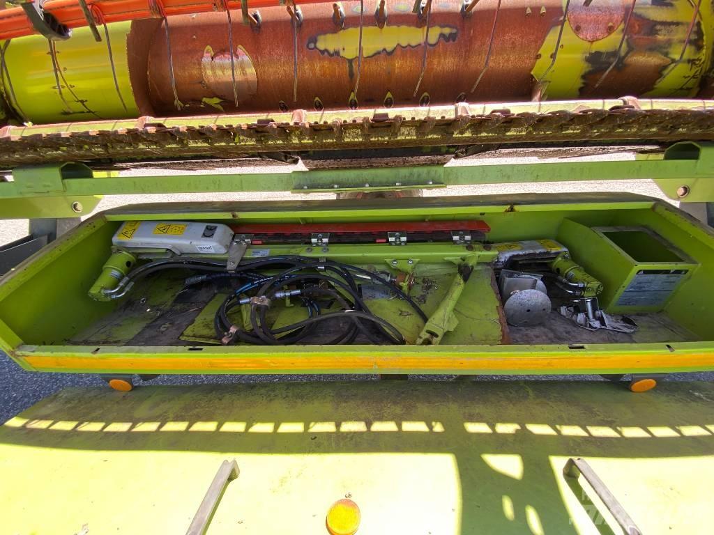 CLAAS Lexion 670 Moissonneuse batteuse