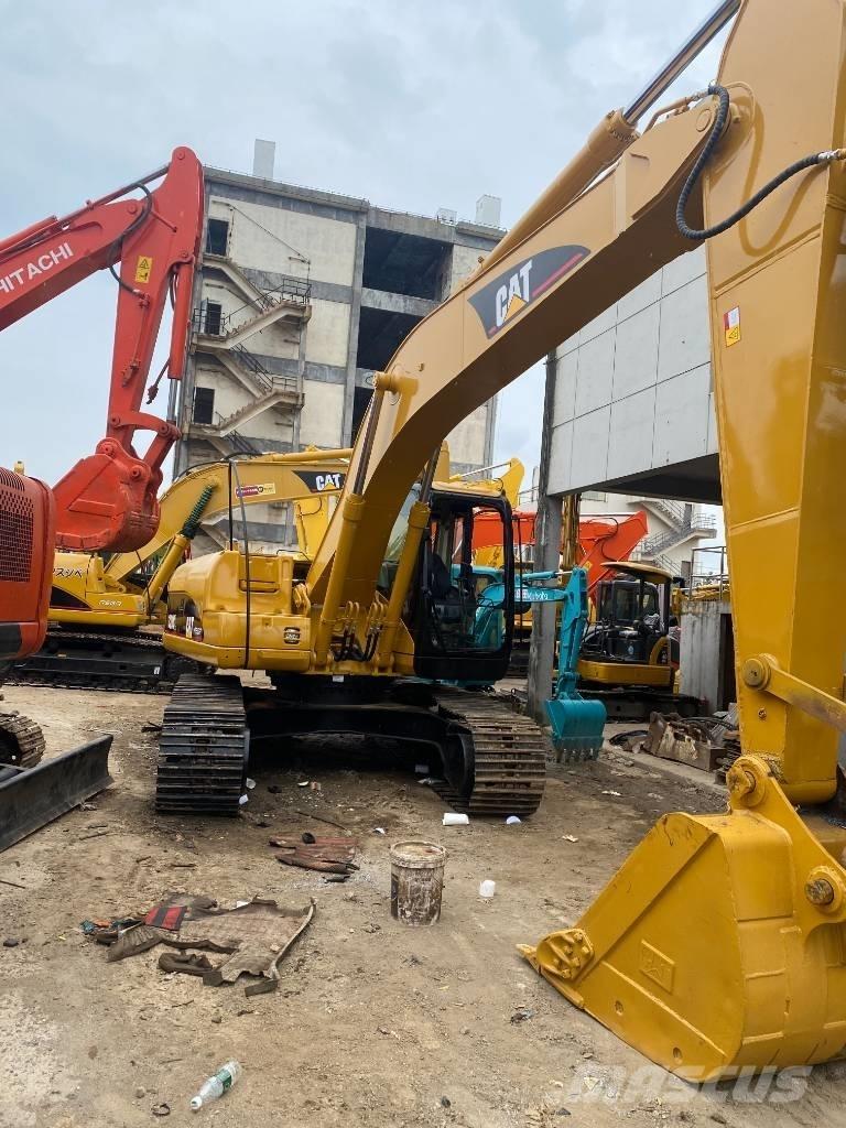 CAT 320 C L Pelle sur chenilles