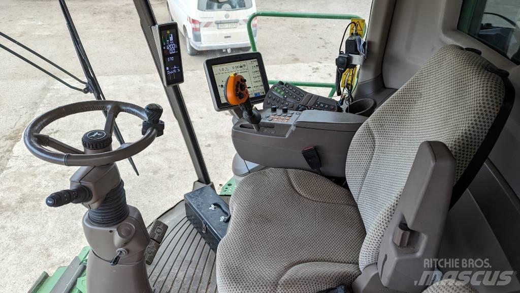 John Deere T 670 i Moissonneuse batteuse