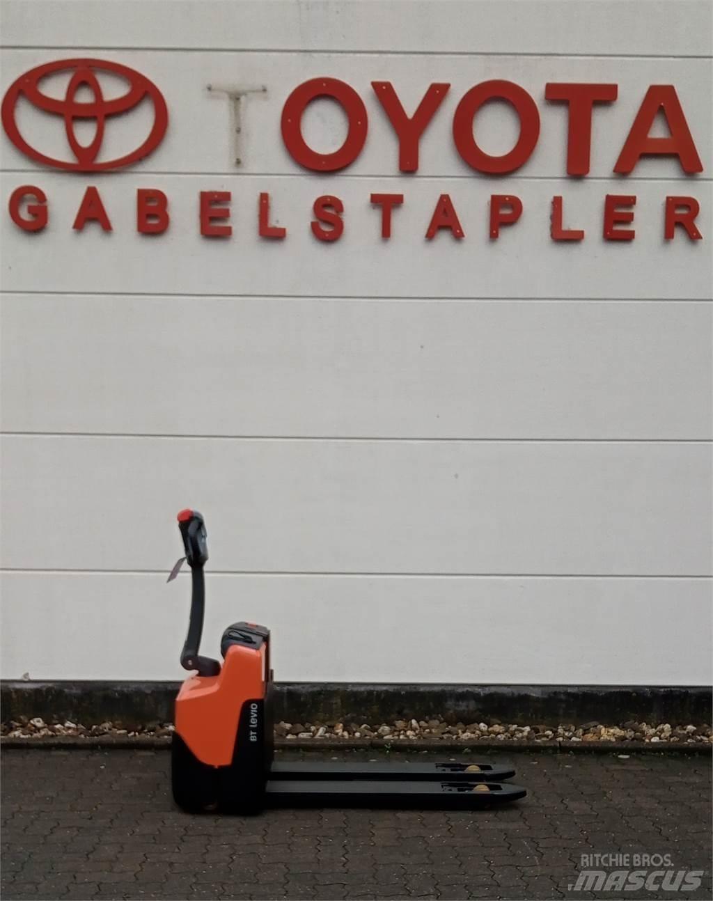 Toyota LWI 160 Transpalette accompagnant