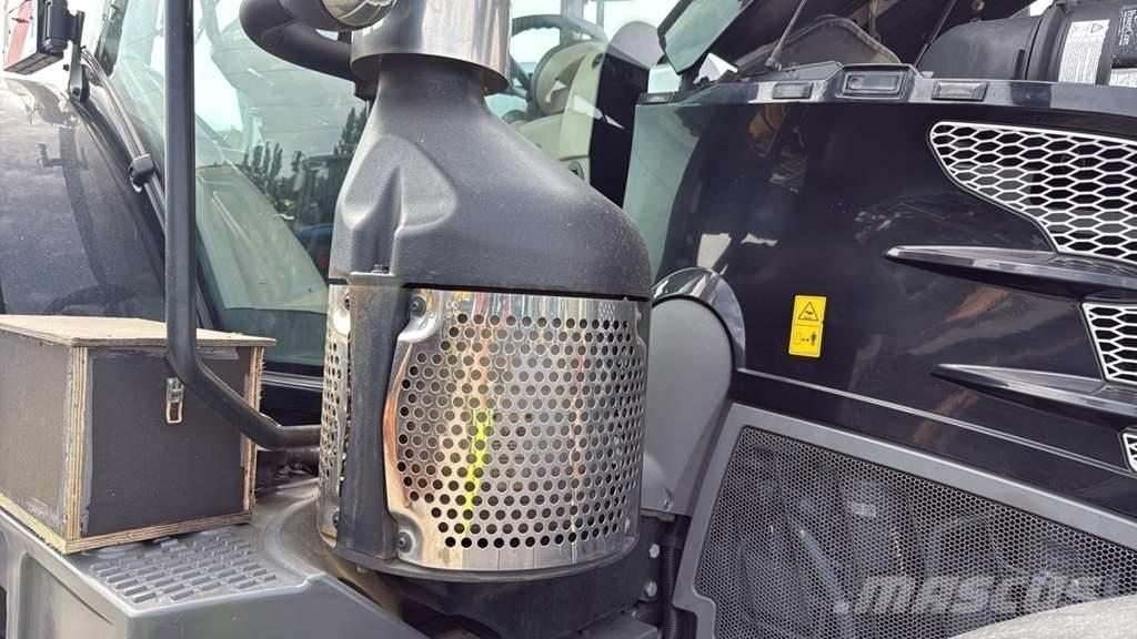 Fendt 828 Vario 0 Tracteur