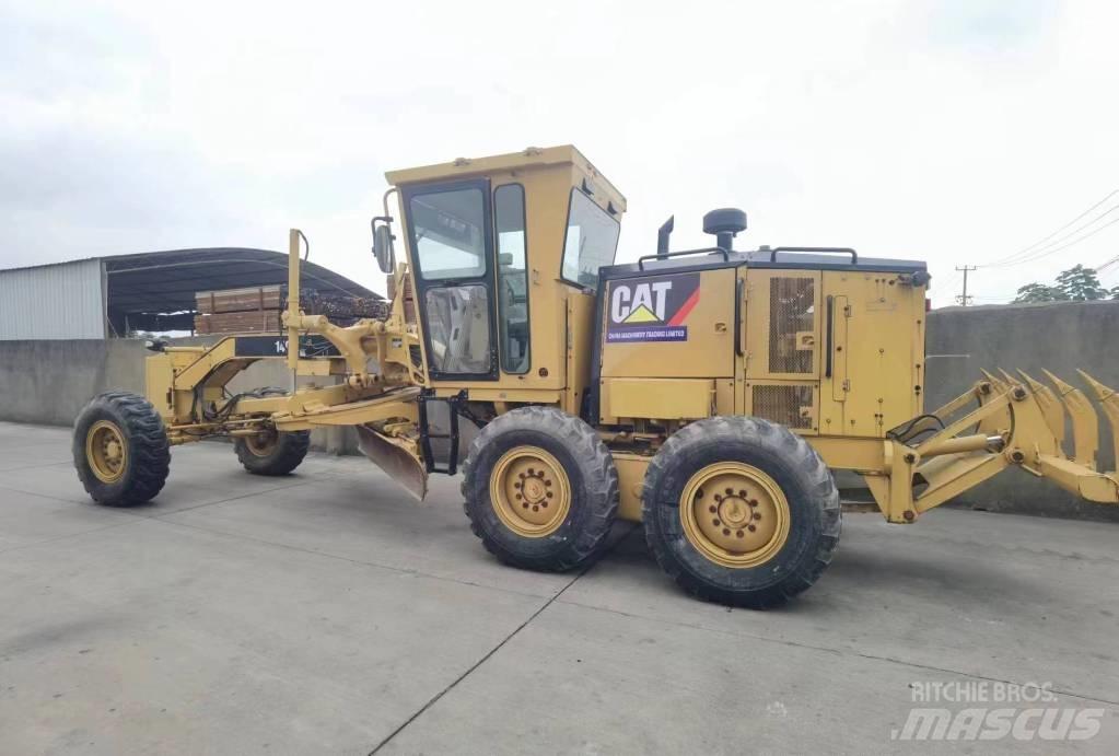 CAT 140 K Niveleuse