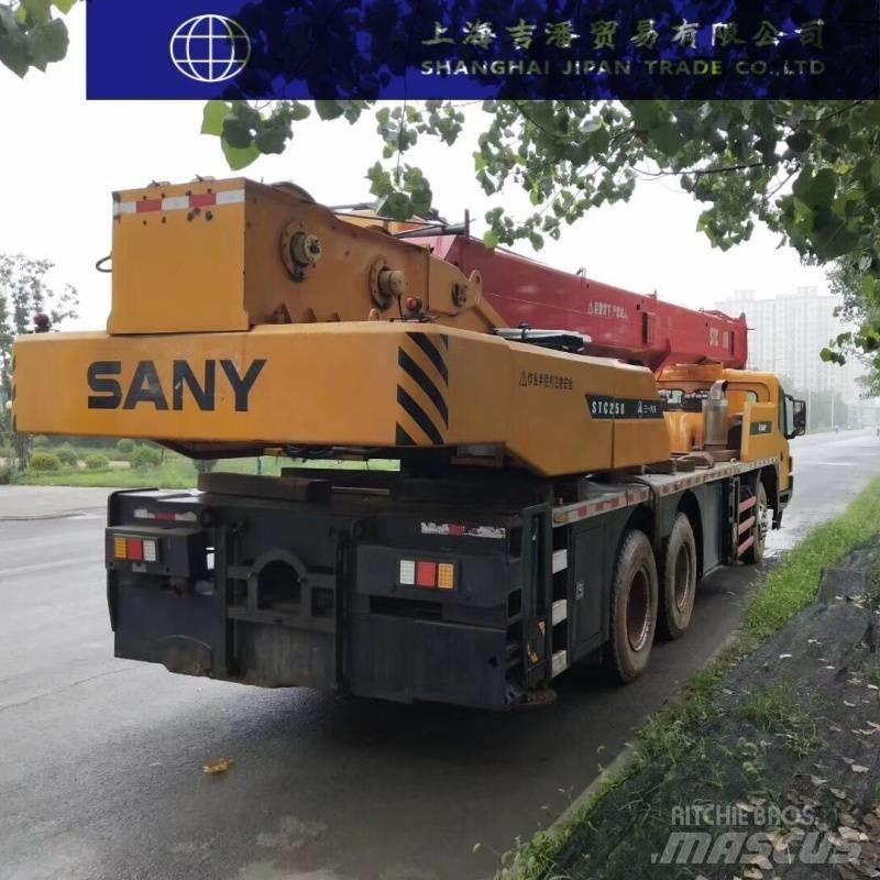 Sany STC 250 Grues tout terrain