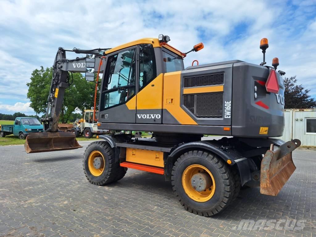 Volvo EW 160 E Pelle sur pneus