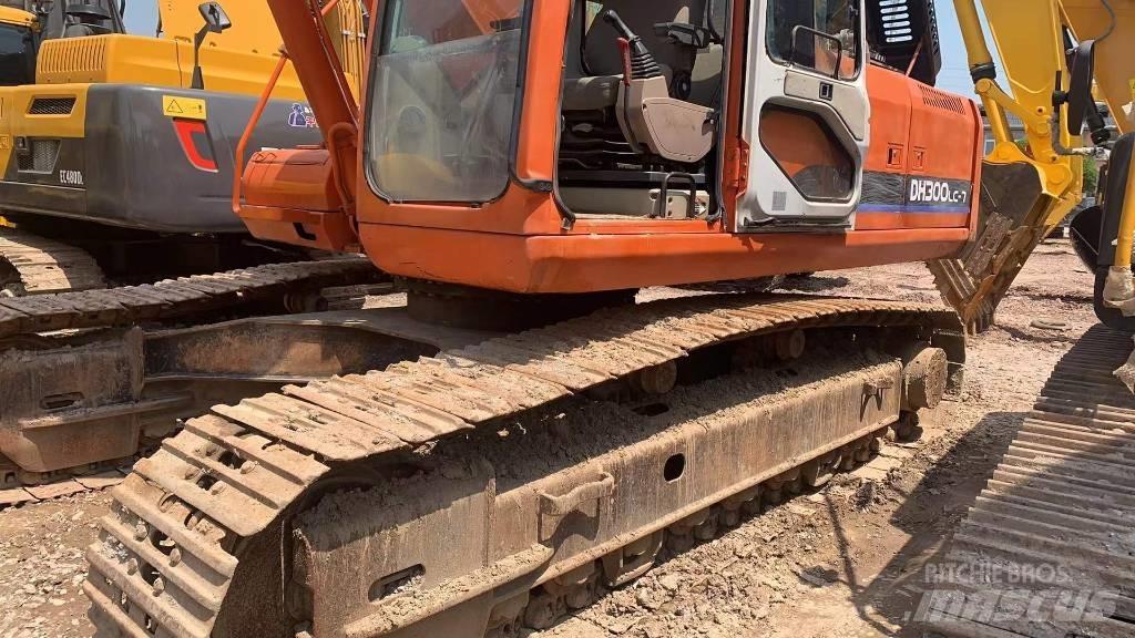 Doosan DH 300 LC-7 Pelle sur chenilles