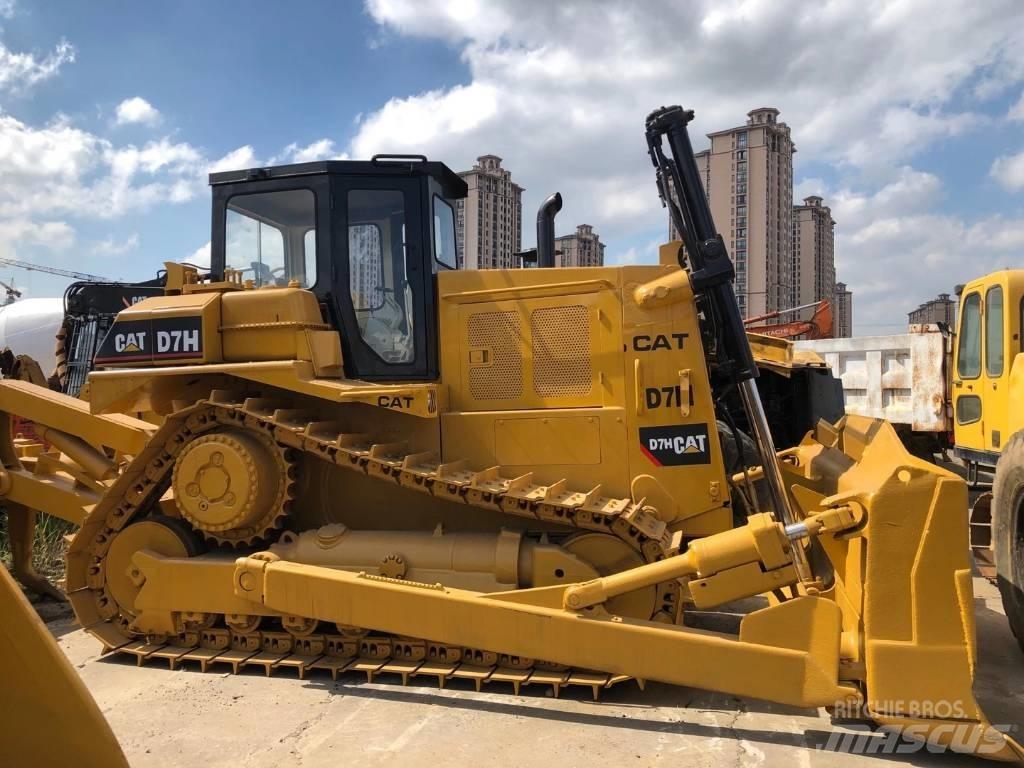 CAT D 7 H Bouteurs sur chenilles