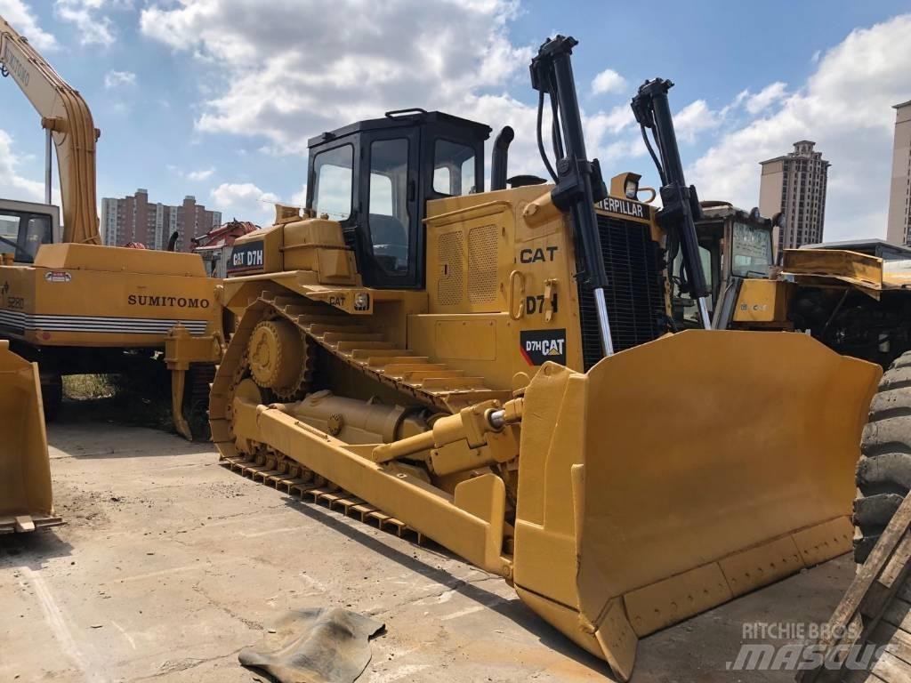 CAT D 7 H Bouteurs sur chenilles