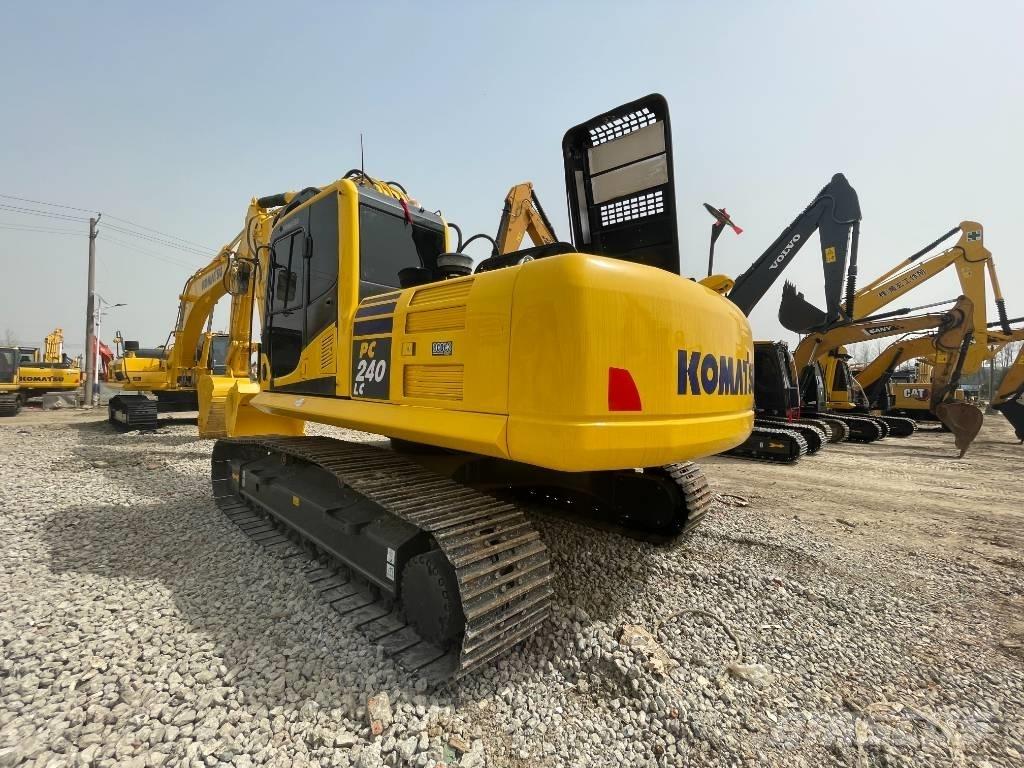 Komatsu PC 240 Pelle sur chenilles