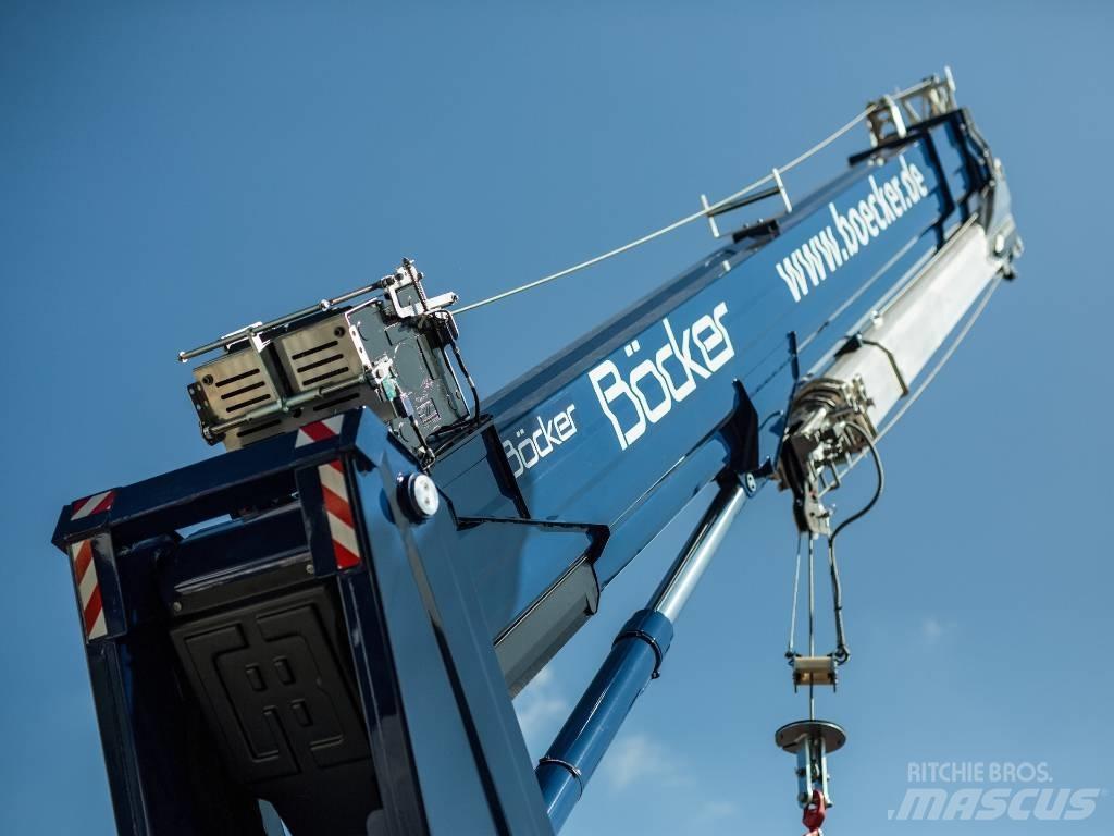 Böcker AK 37/4000 Grues tout terrain