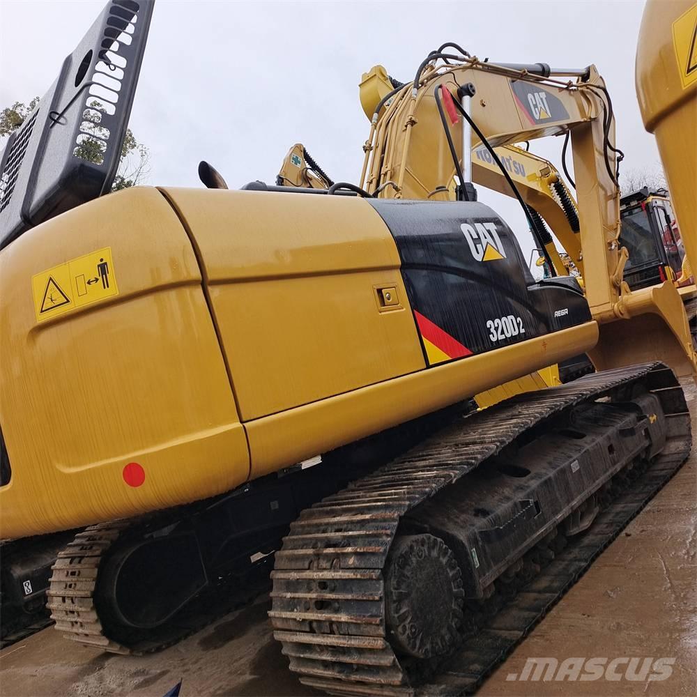 CAT 320 D Pelle sur chenilles