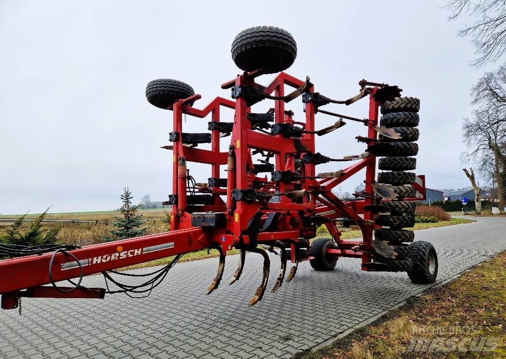 Horsch Terrano 6 FX Déchaumeur, cultivateur