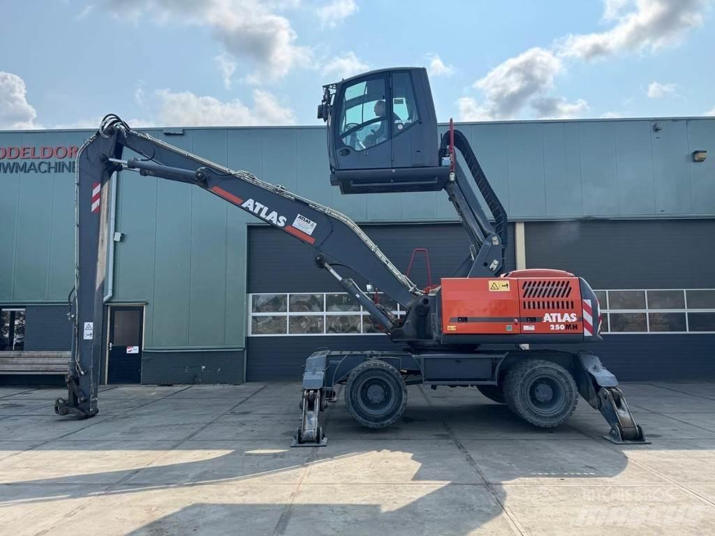 Atlas 250 MH Pelle à déchets