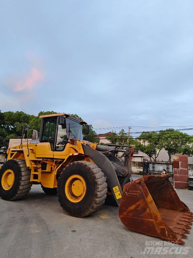 Volvo L 120 Chargeuse sur pneus