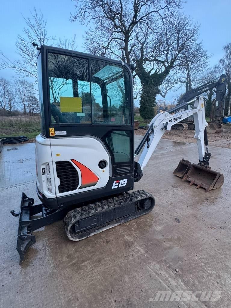Bobcat E 19 Mini pelle < 7t