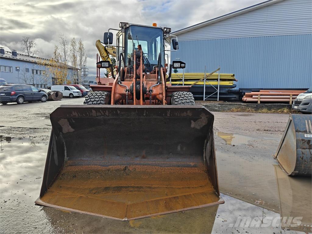 Daewoo Mega 250 Chargeuse sur pneus