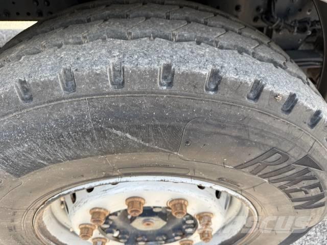 Iveco Trakker 450 Pompe à béton