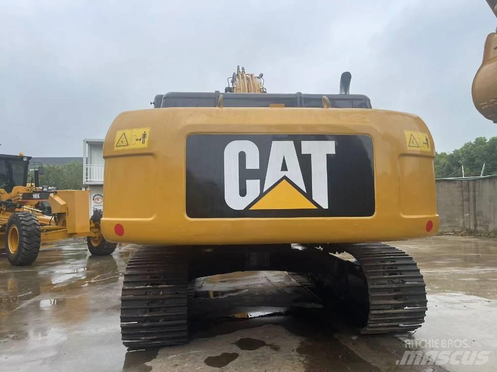 CAT 329 D L Pelle sur chenilles