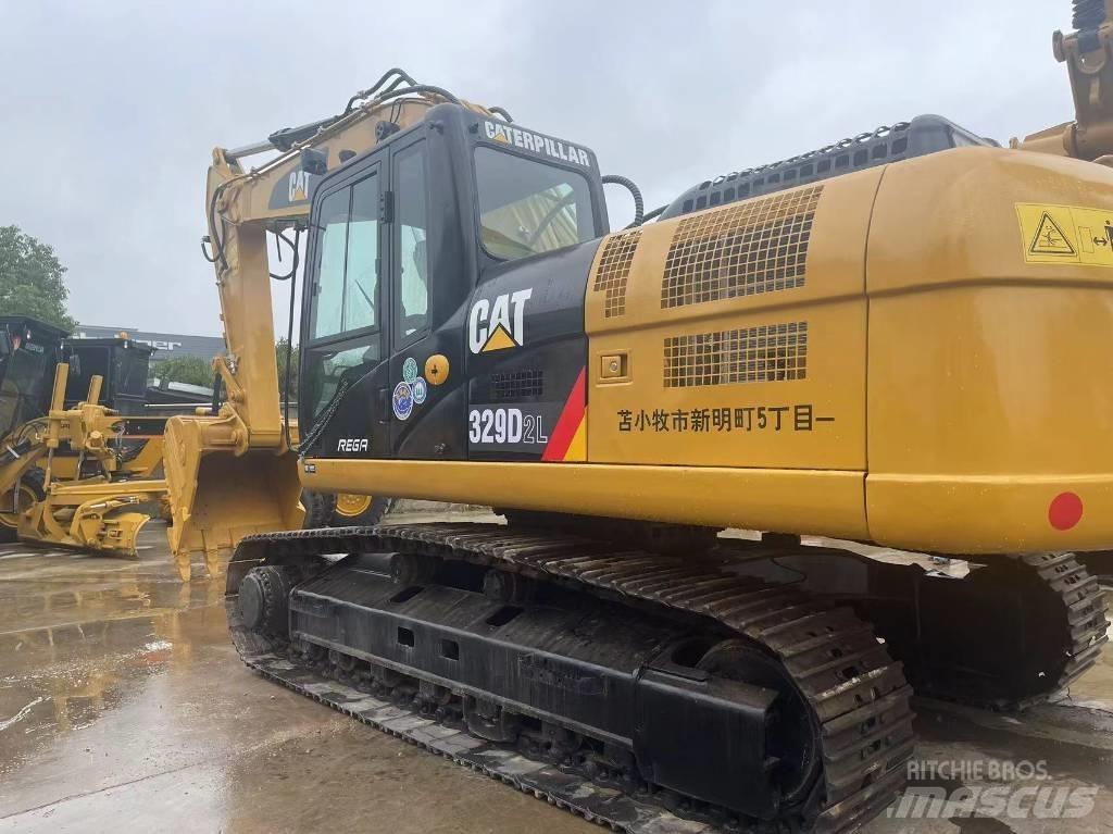 CAT 329 D L Pelle sur chenilles