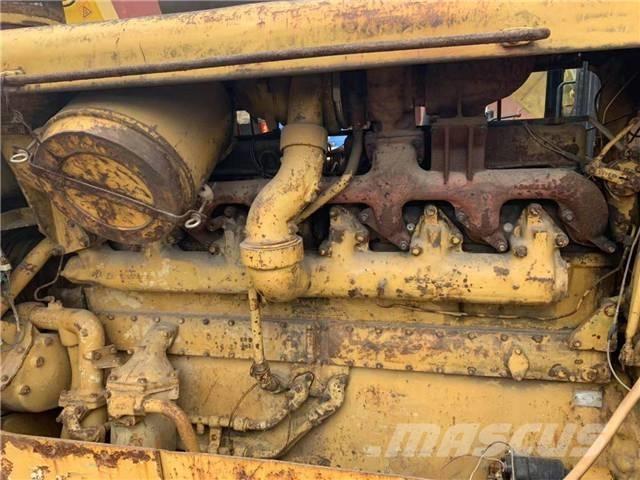 CAT D8K Bouteurs sur chenilles
