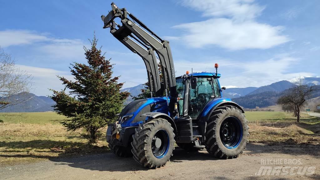 Valtra T174 eD Tracteur