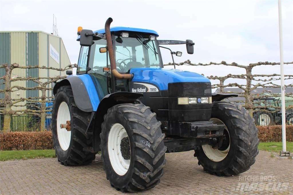 New Holland TM190 Tracteur