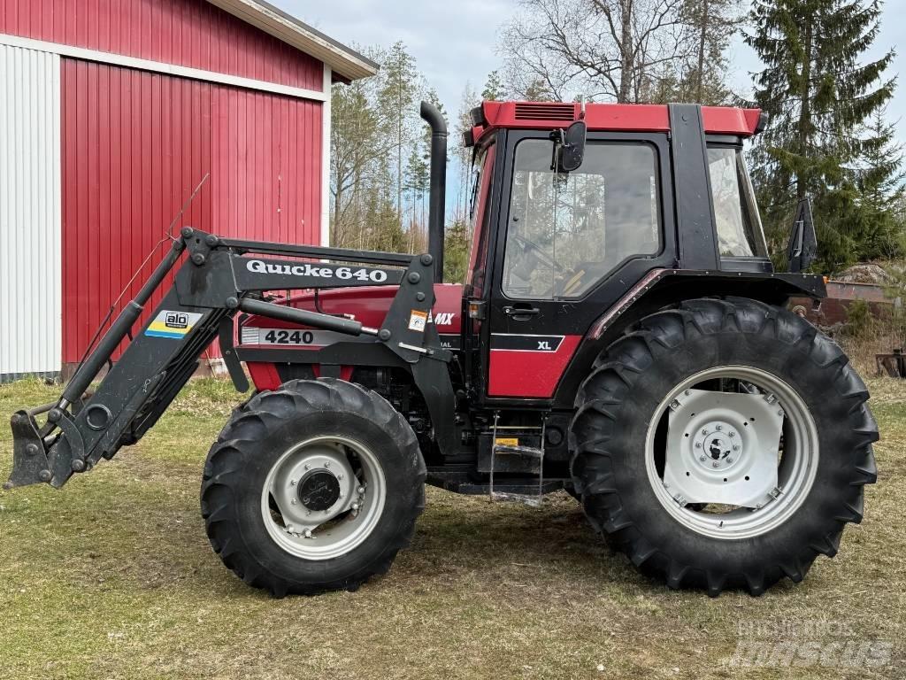 Case IH 4240 Tracteur