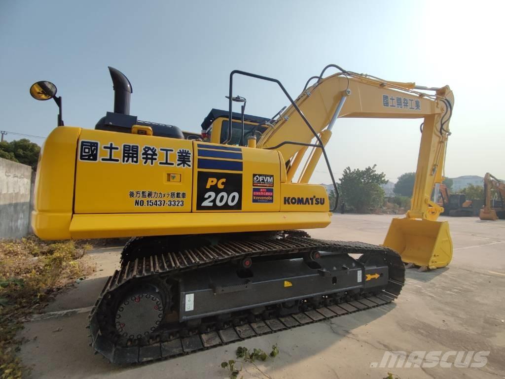 Komatsu PC 200-8 Pelle sur chenilles