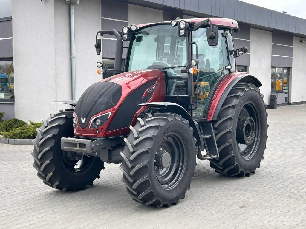 Valtra A 104 Tracteur