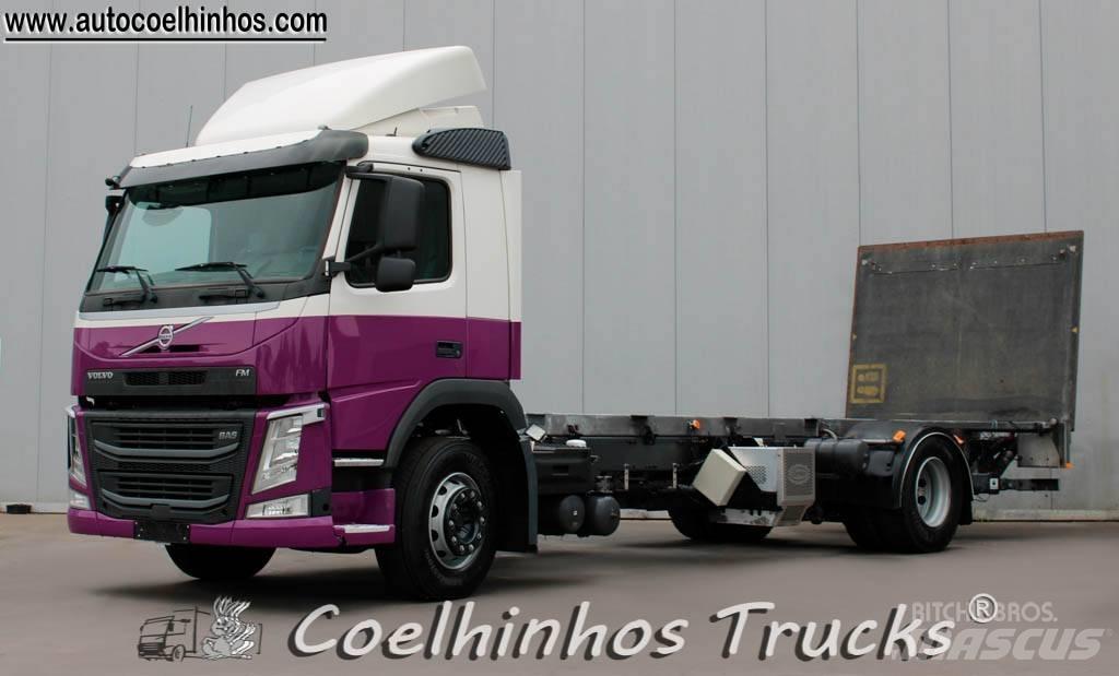 Volvo FM 330 Châssis cabine