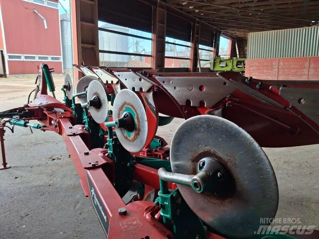 Kverneland ED85 Charrue réversible