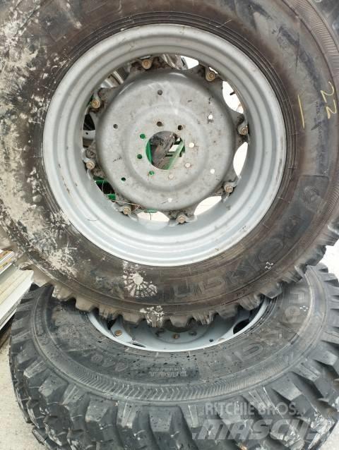 Nokian 440/80X30 Pneus, roues et jantes